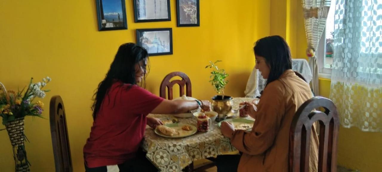 Beverly Hills Home Stay Дарджилинг Екстериор снимка