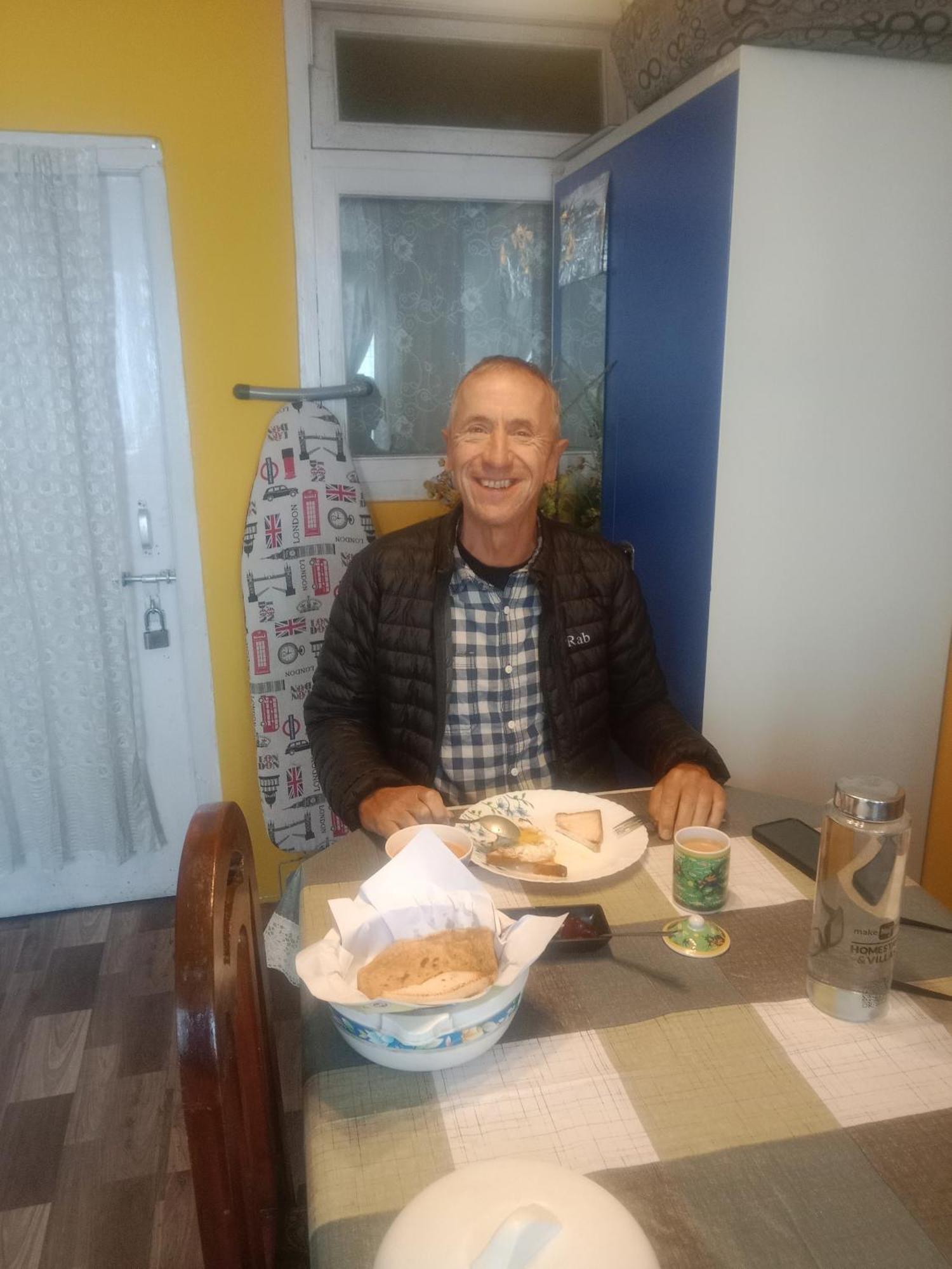 Beverly Hills Home Stay Дарджилинг Екстериор снимка